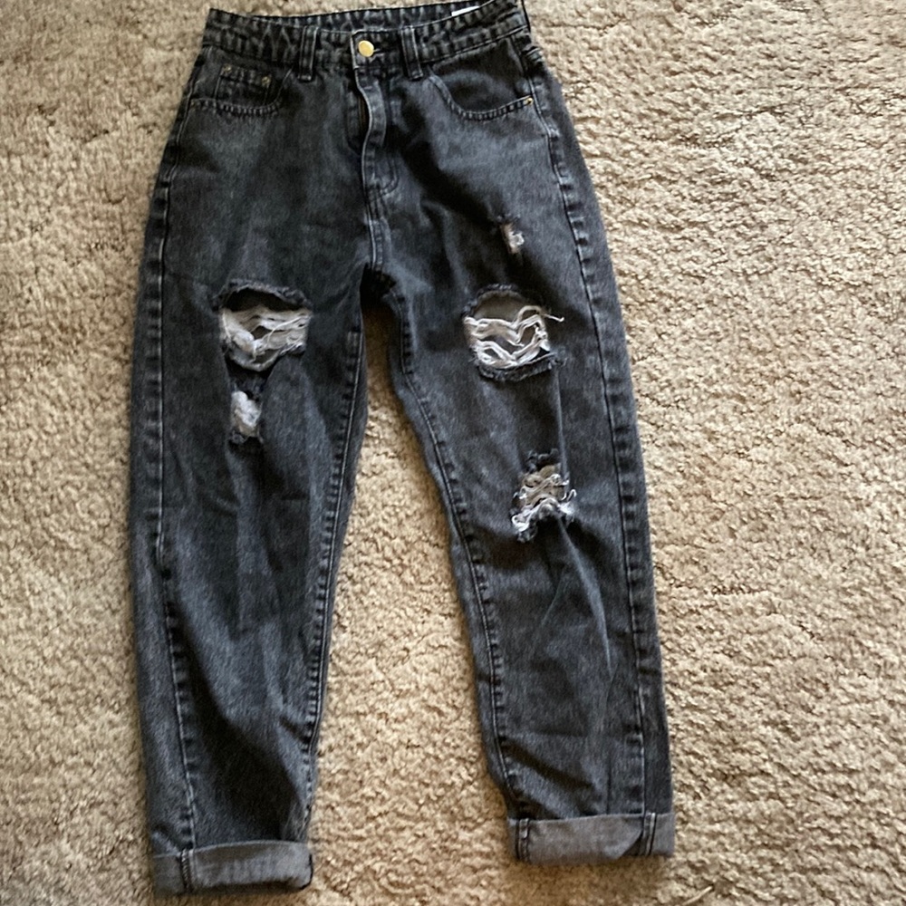 black ripped mom jeans